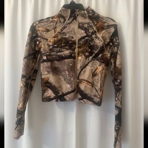 M- Darc Sport woodland Camo Cherry Blossom L/s Yasmin Zip Up